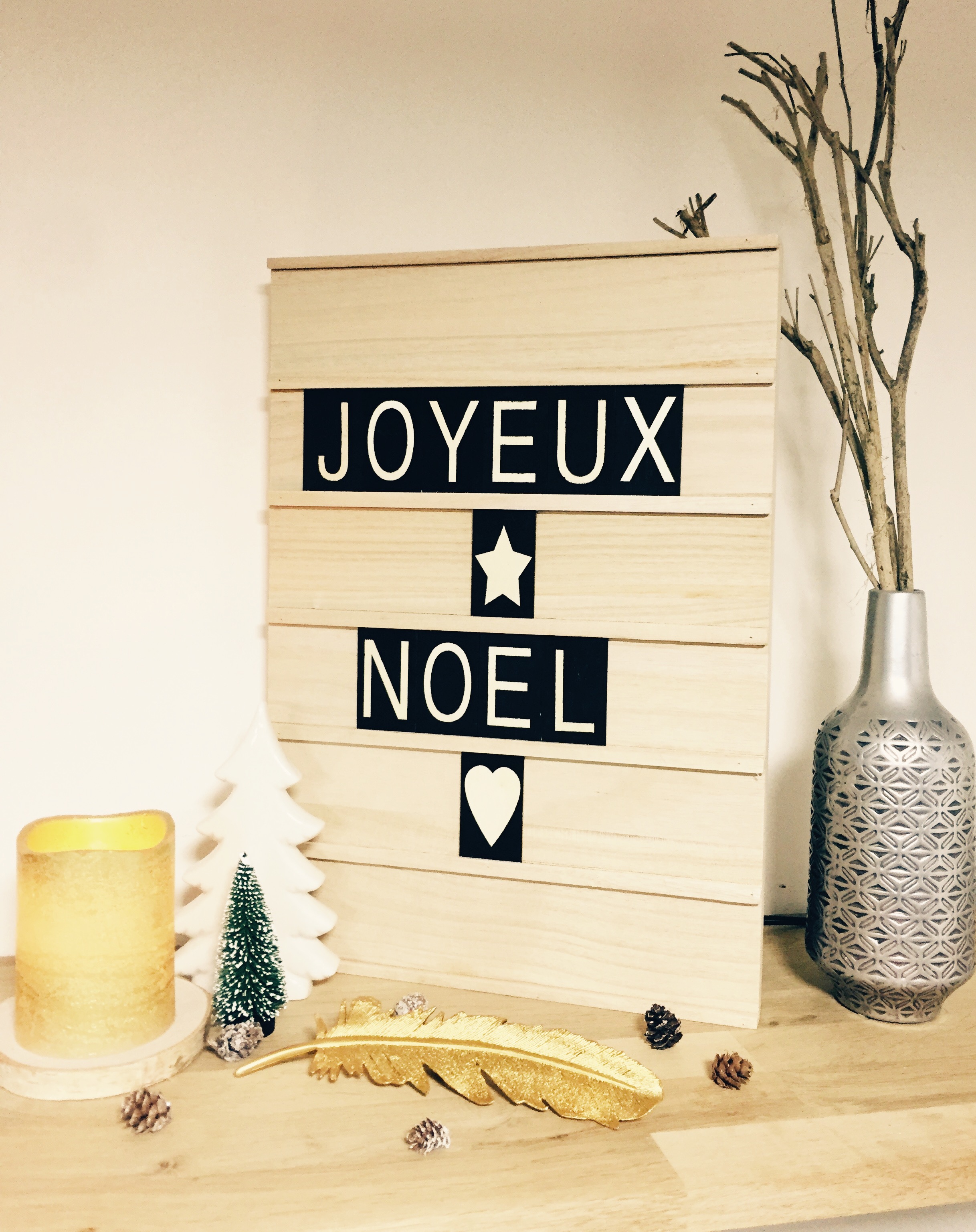 La Lightbox En Bois De Zodio à Gagner Lille By Mat